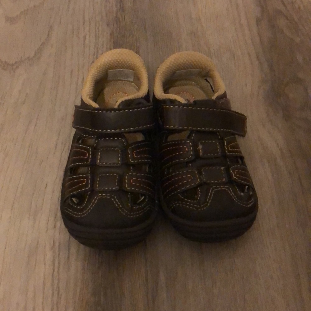 Stride Rite, size 5 - Picture 3 of 3